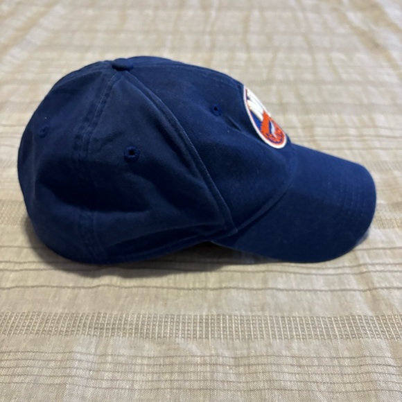 New Era New York Islanders Fitted Hat - Picture 3 of 6